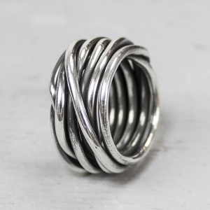 JEH collection ring ringen in elkaar - 212602 JEH collection ring ringen in elkaar - 212602
