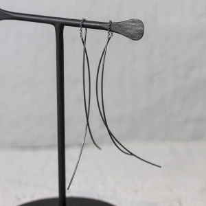 By Jeh oorhangers licht en lang doortrek - 232847 By Jeh oorhangers licht en lang doortrek - 232847