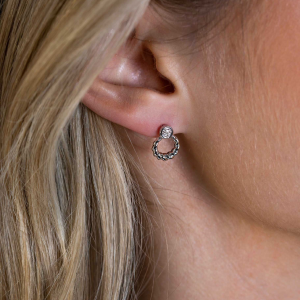 Zinzi oorstekers gedraaid open en zirconia - 235970 Zinzi oorstekers gedraaid open en zirconia - 235970