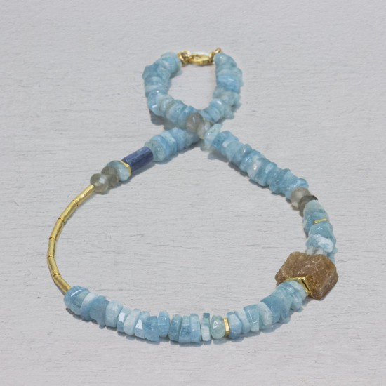 Jeh collier goldfilled + edelstenen; aqua kyaniet,maansteen calciet - 2008531