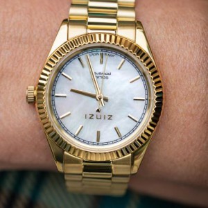 Zinzi zilveren horloge geel verguld  solaris parelmoer wijzerplaat stalen band 36mm - 2008958 Zinzi zilveren horloge geel verguld  solaris parelmoer wijzerplaat stalen band 36mm - 2008958
