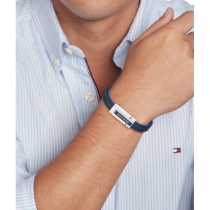 Tommy Hilfiger blauwe  leren armband met stalen sluiting - 2009495 Tommy Hilfiger blauwe  leren armband met stalen sluiting - 2009495