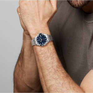 Olympic heren horloge stalen band en blauwe plaat - 2010091 Olympic heren horloge stalen band en blauwe plaat - 2010091