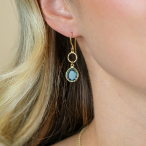 ZINZI zilveren vergulde oorsteker met krul - 2011435